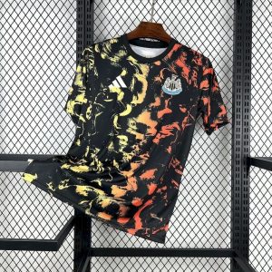 25-26 Newcastle United Pre-match training Kit